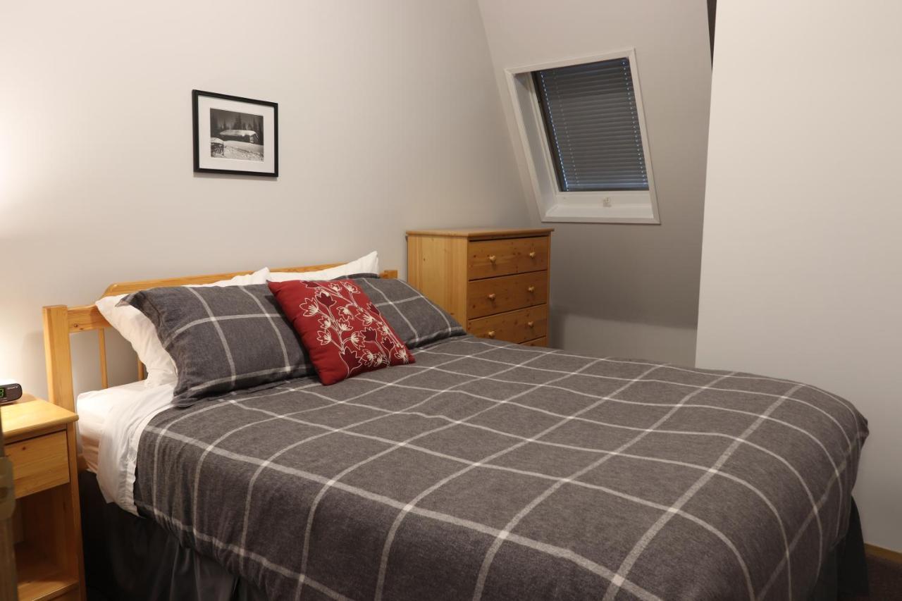 The Pinnacles Suites & Townhomes Silver Star Eksteriør billede