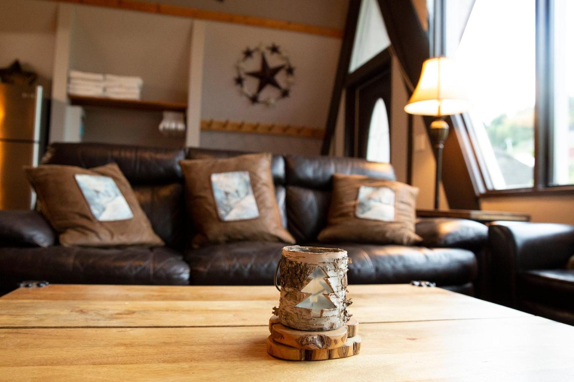 The Pinnacles Suites & Townhomes Silver Star Eksteriør billede