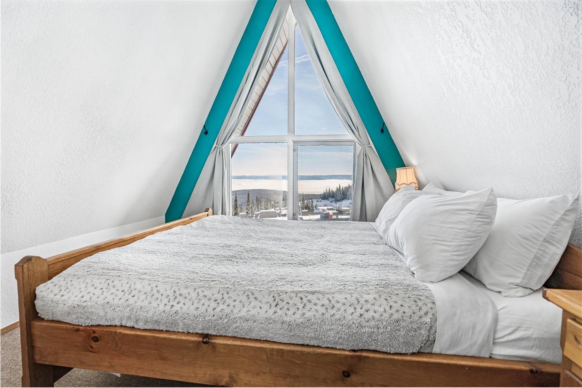 The Pinnacles Suites & Townhomes Silver Star Eksteriør billede